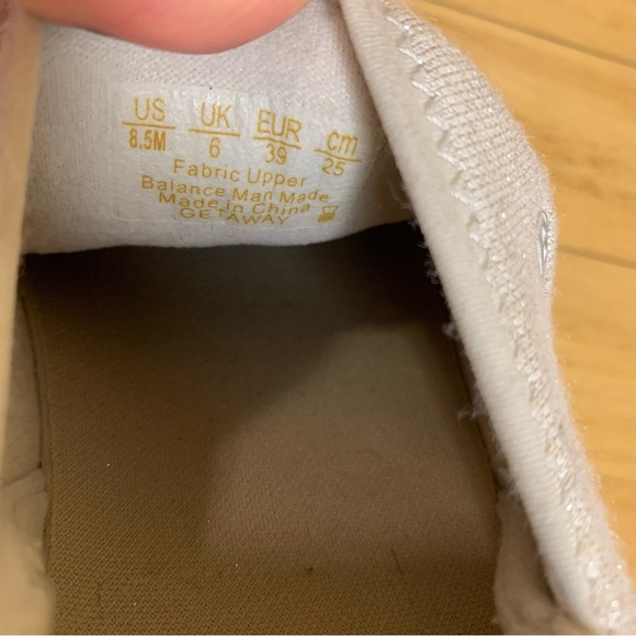 BZees Getaway Slip-On Sneaker - Size 8.5 - Picture 7 of 7